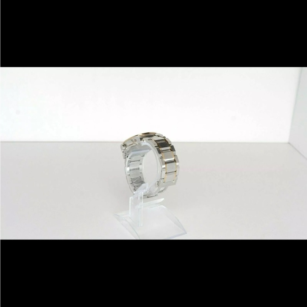 Burberry bu1374 Watch #129 new battery - Picture 4 of 8